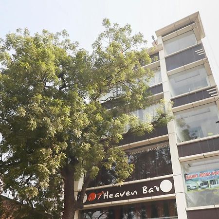 Capital O Hotel 7Th Heaven Jamshedpur Extérieur photo