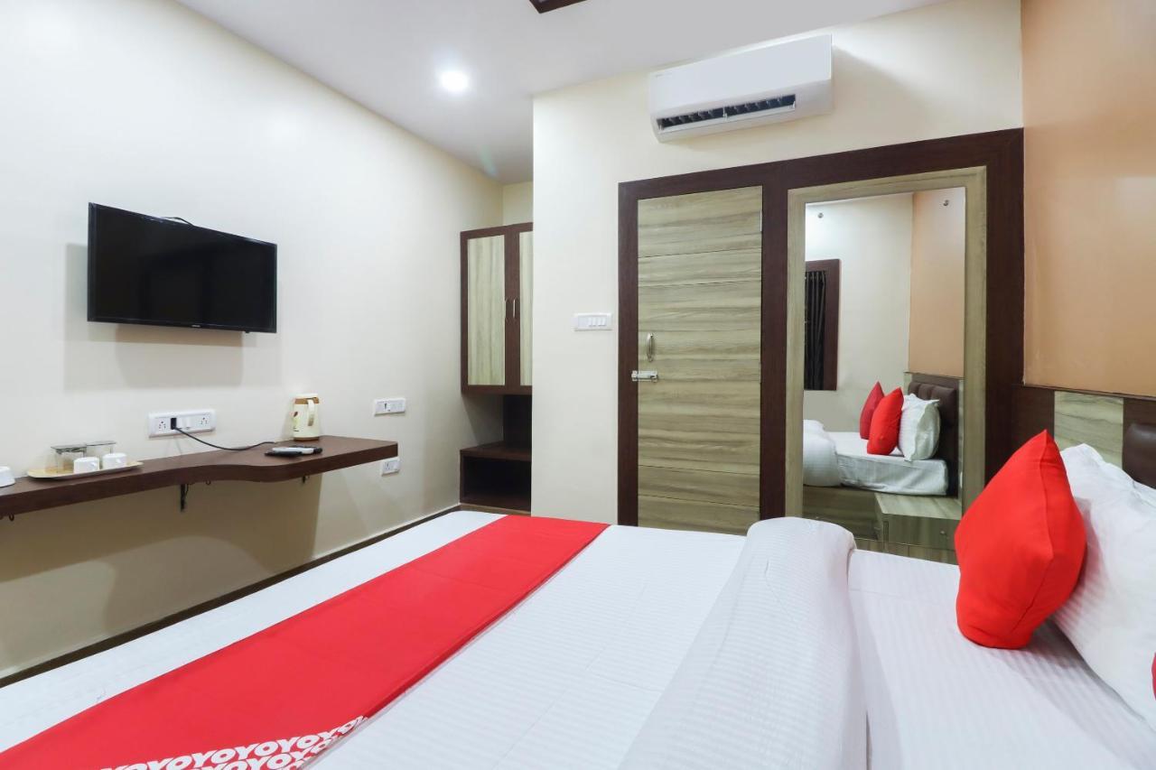 Capital O Hotel 7Th Heaven Jamshedpur Extérieur photo