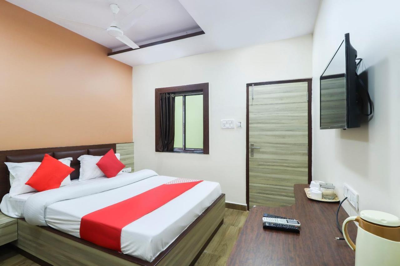 Capital O Hotel 7Th Heaven Jamshedpur Extérieur photo